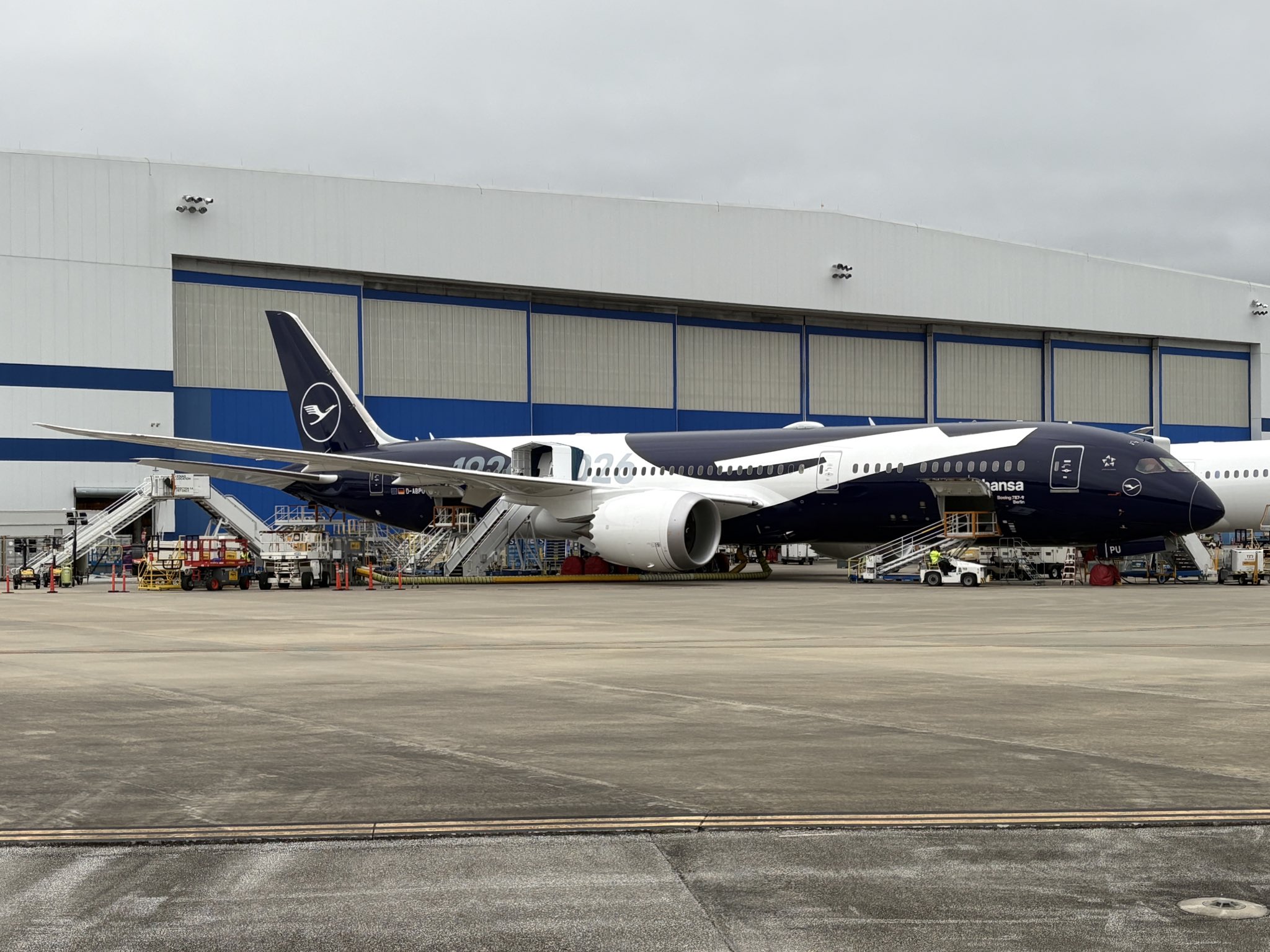 Lufthansa to Slash Domestic Flights as Costs and Taxes Surge