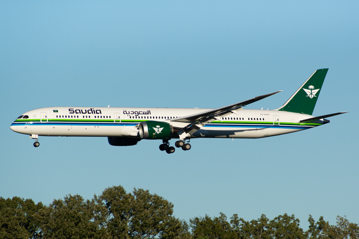 Saudia Flight Makes Emergency Landing in Thiruvananthapuram After Passenger Falls Ill Mid-Air