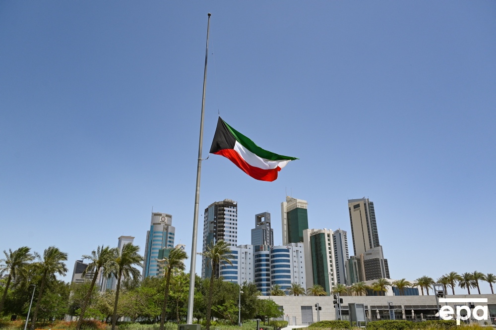 Kuwait Blocks Family Visit Visas for Parents Over 70, Sparking Outcry