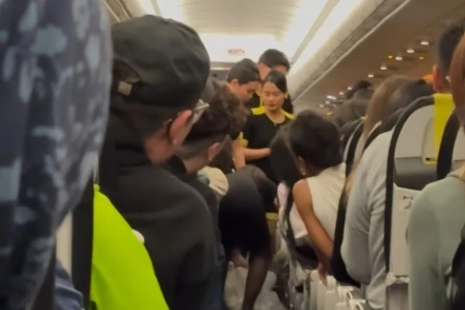 Power Bank Catches Fire on Hong Kong-Singapore Scoot Flight