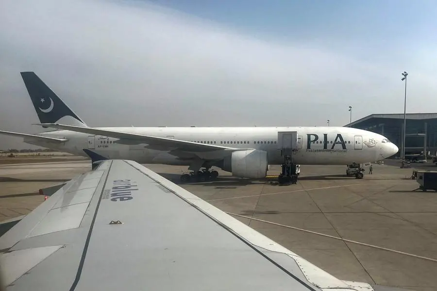 Pakistan Expects New Owners to Take Over PIA Operations by April 2026