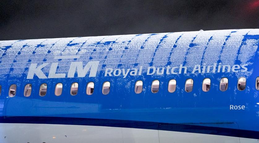 Dutch Minister Urges Review of KLM and Schiphol’s Response to Flight Disruptions