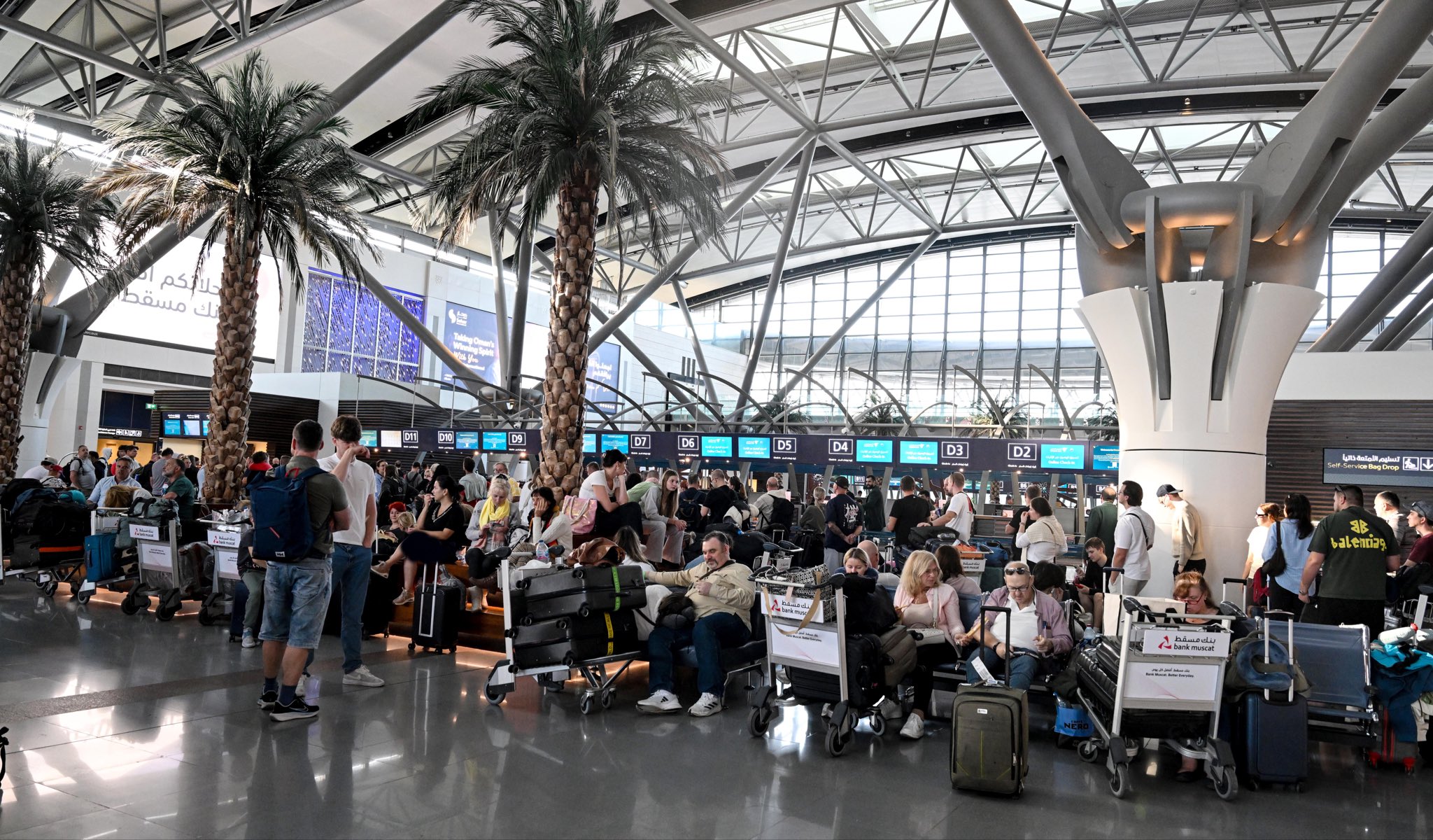 Iran Conflict Disrupts Middle East Air Travel, Affecting Nearly Six Million Passengers