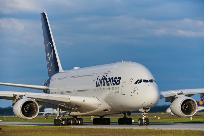 Lufthansa Jet Fuel Costs Set to Exceed €1.5 Billion Forecast, CEO Says ...